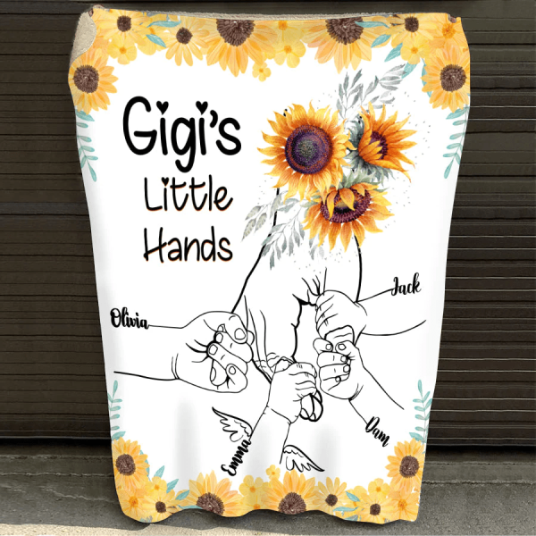 Gigi Hands Grandkids Blanket - Image 3