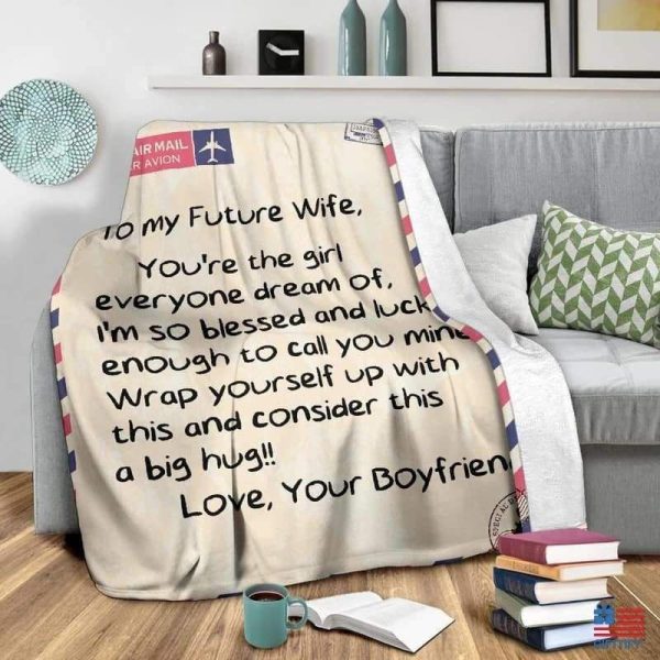 Boyfriend Giving Future Wife Love Letter Printed Fleece Blanket - Image 4