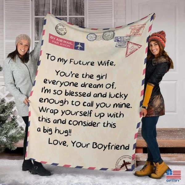 Boyfriend Giving Future Wife Love Letter Printed Fleece Blanket - Image 6